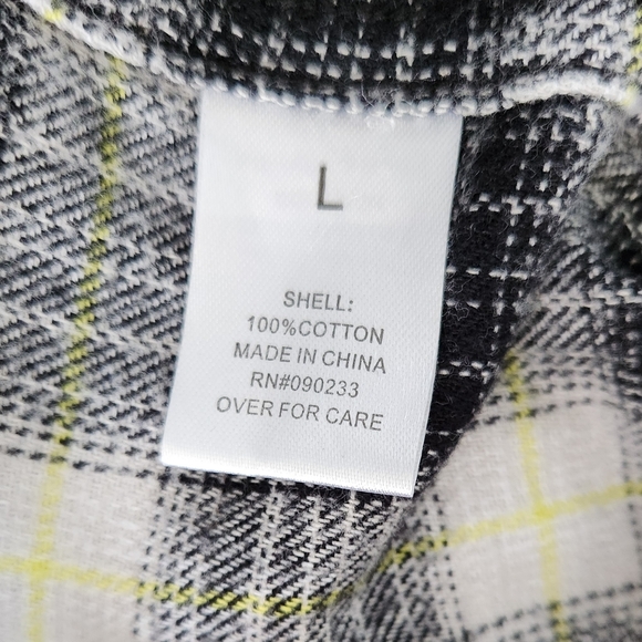 Pacsun Men's Button Down Pocket Shirt Black White Yellow Plaid Striped Large - Picture 12 of 15